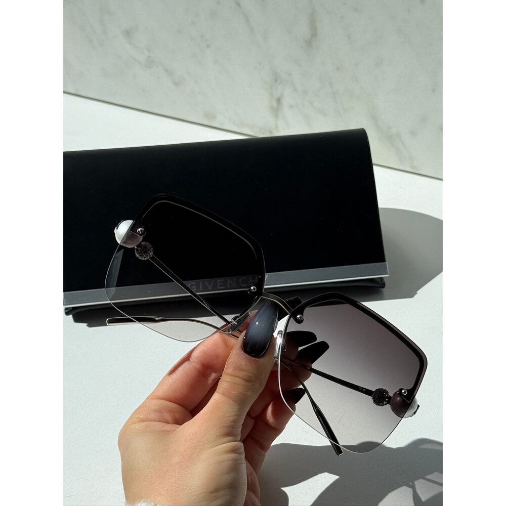 NEW Givenchy GV40110U Pearl Crystal Silver Sunglasses - Picture 6 of 7
